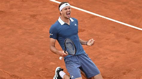 Alexander Zverev defeats Nicolas Jarry for Rome title .
